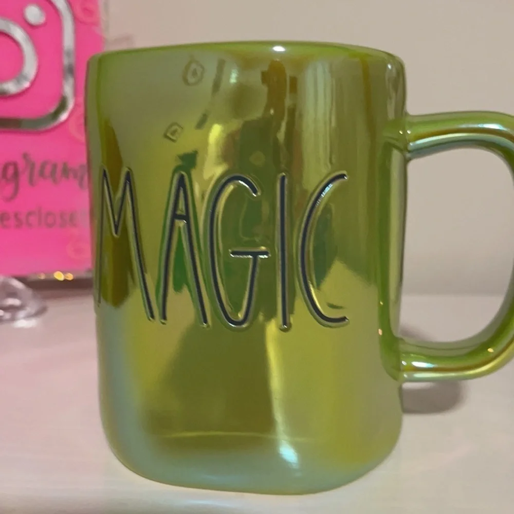 RAE DUNN “MAGIC” HALLOWEEN MUG - Picture 3 of 8